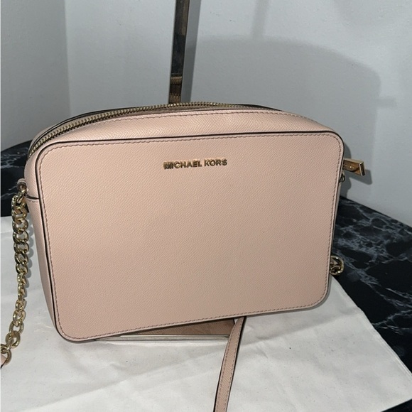 Michael Kors Handbag Jet Set Powder Pink Leather Crossbody Bag AUTHENTIC - Picture 3 of 9